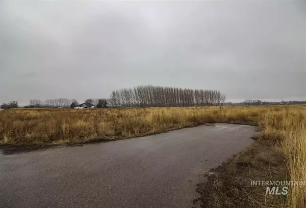 Payette, ID 83661,11477 Hill Rd