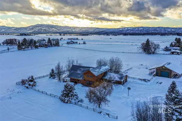 Mccall, ID 83638,81 Johnson Lane