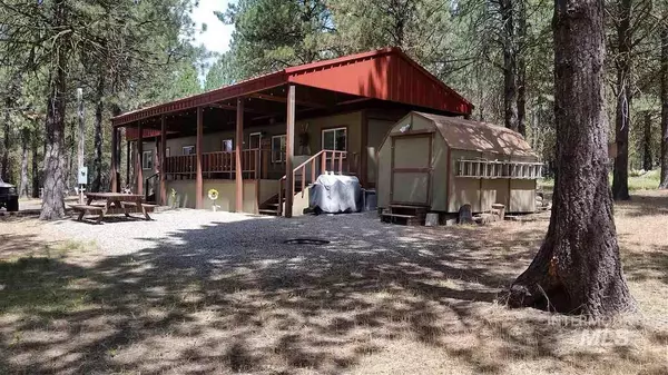 1242 View Drive, Cascade, ID 83611