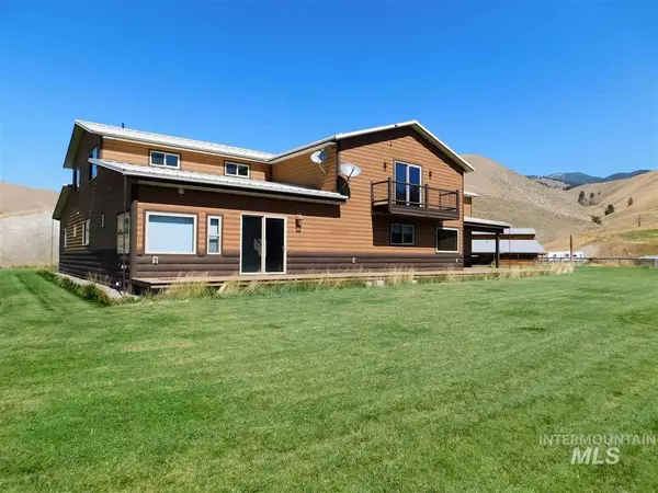 North Fork, ID 83466,220 Fourth Of July Creek Road