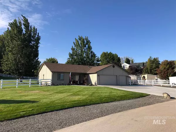 6107 E Carson Ct., Nampa, ID 83687