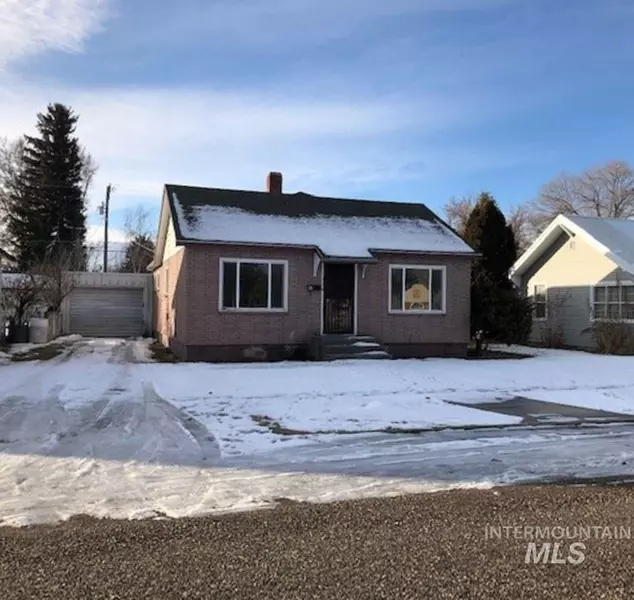 909 4th Street, Rupert, ID 83350-0000