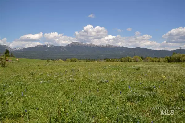 Mccall, ID 83638,9 Michelle Place