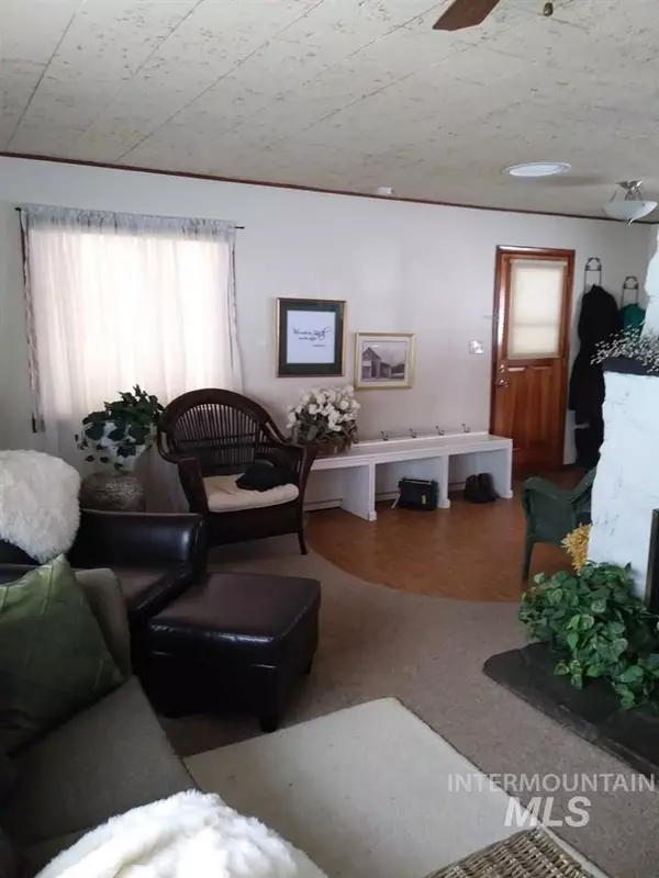 Mccall, ID 83638,1414 Ponderosa Street