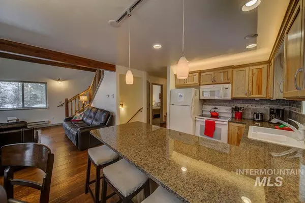 Mccall, ID 83638,610 Lenora Street