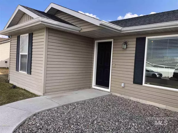 Twin Falls, ID 83301,298 Hailee Avenue