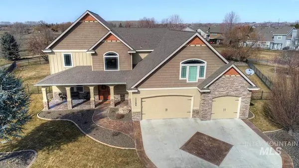 12294 W Pinewood River Lane, Star, ID 83669