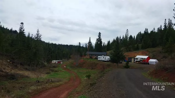 149 Tinker Creek Lane, Kooskia, ID 83539