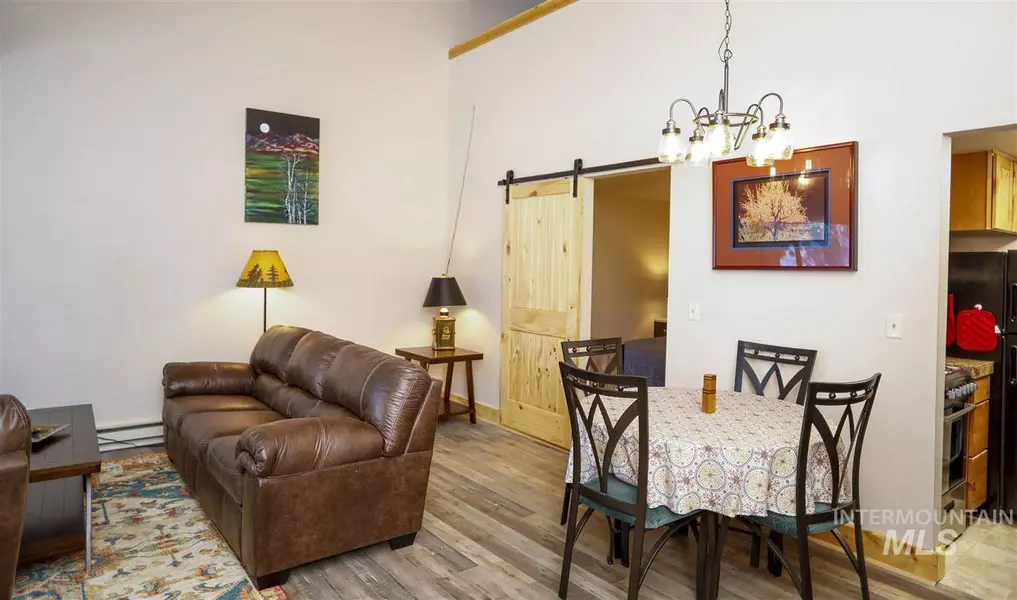 300 Mcbride, Mccall, ID 83638