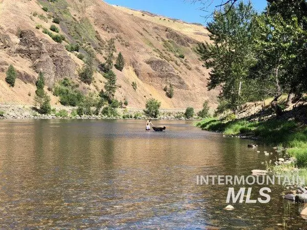 Kooskia, ID 83539,504 River Front Drive