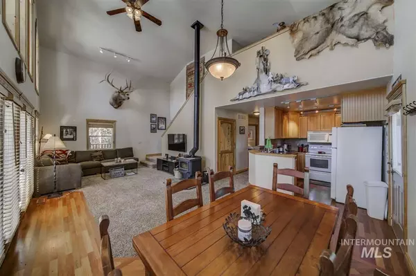 Mccall, ID 83638,1072 North View Drive