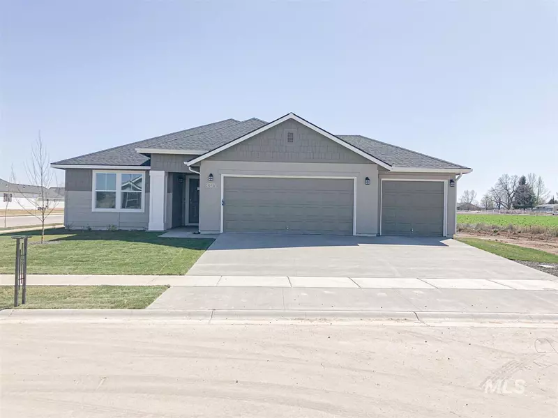 8375 E Mourtan St., Nampa, ID 83687