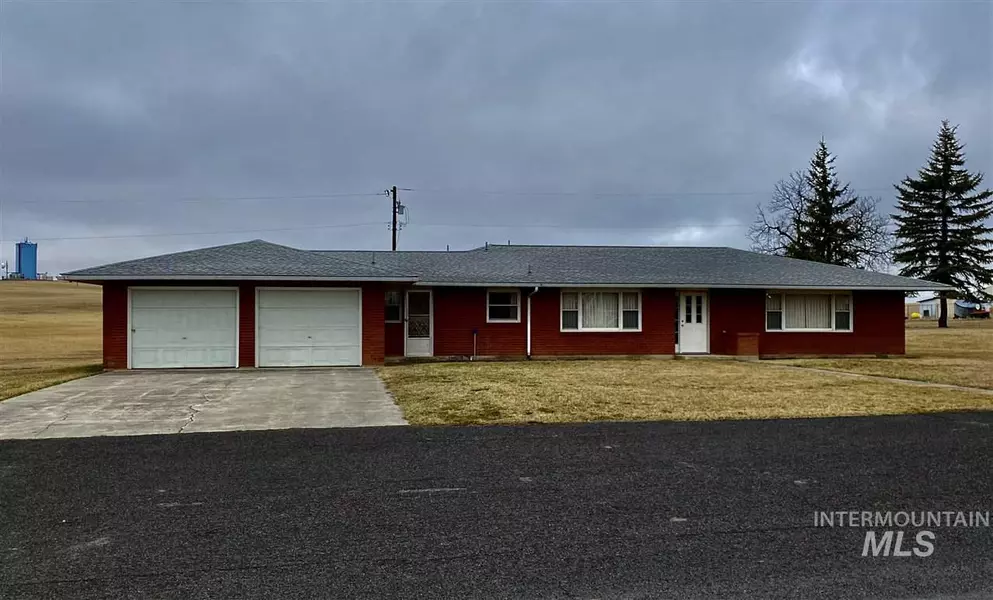 508 Willow Street, Nezperce, ID 83543