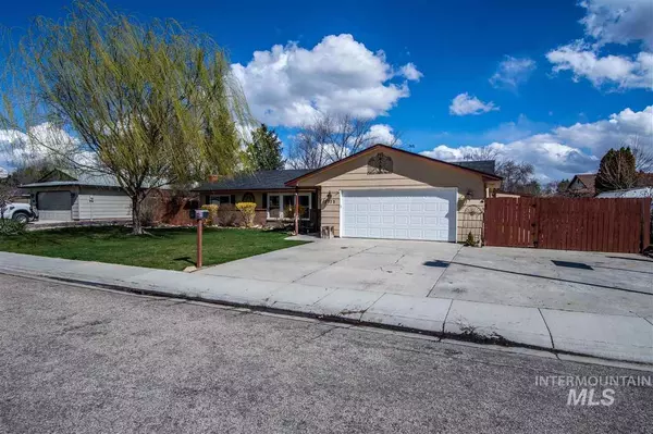 3372 N Covered Wagon Way, Boise, ID 83713