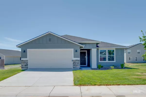 835 SW Lago Dr., Mountain Home, ID 83647