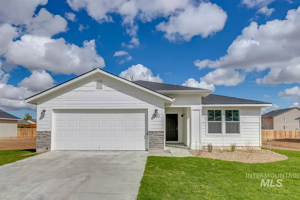 Mountain Home, ID 83647,860 SW Lago Dr.