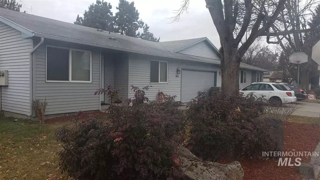 5931 Garrett, Garden City, ID 83714-1245