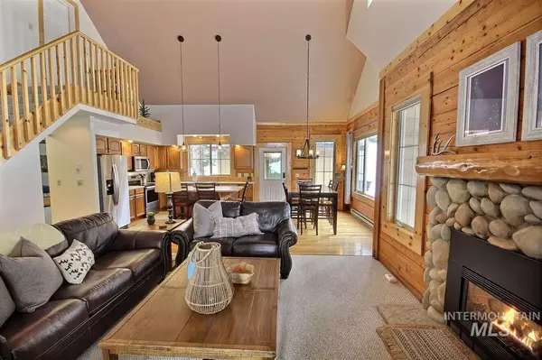 Mccall, ID 83638,1054 Fireweed Drive