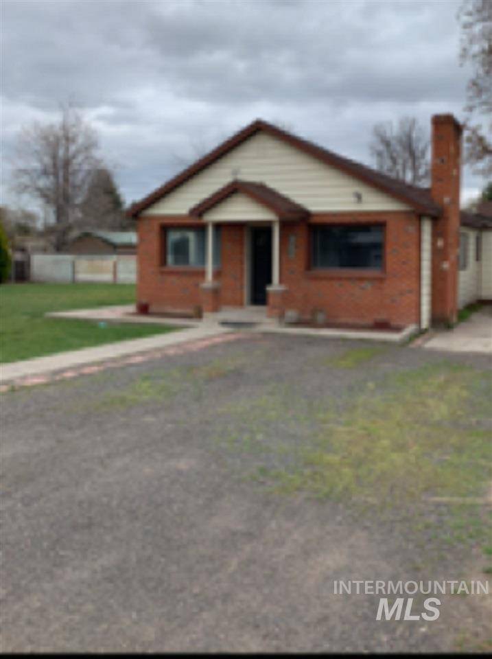 257 W 4th, Wendell, ID 83355