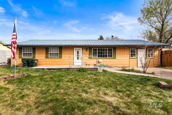 638 W Trini, Kuna, ID 83634