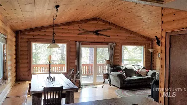 Mccall, ID 83638,609 E Park St