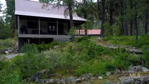 Lowman, ID 83637,9 Bransons Dr.