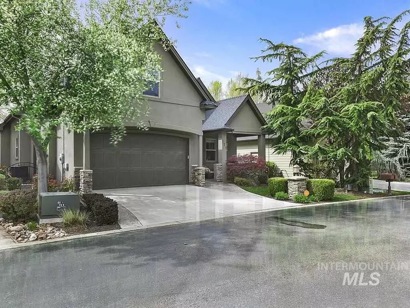 121 W Stone Path Lane, Eagle, ID 83616