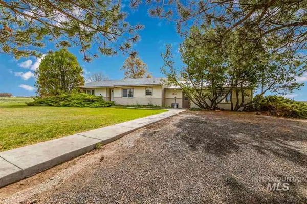 Gooding, ID 83330,1934 S 2100 E