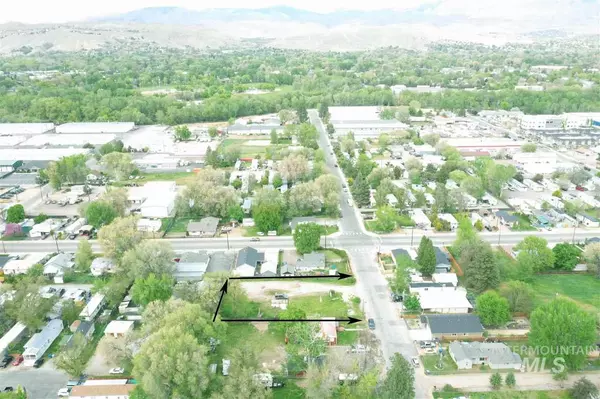 Garden City, ID 83714,322 E E 44th
