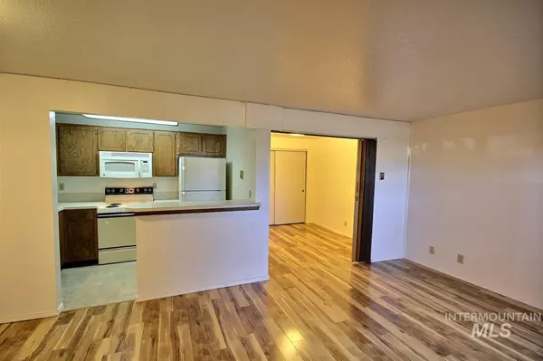 Mccall, ID 83638,304 #103 Mcbride