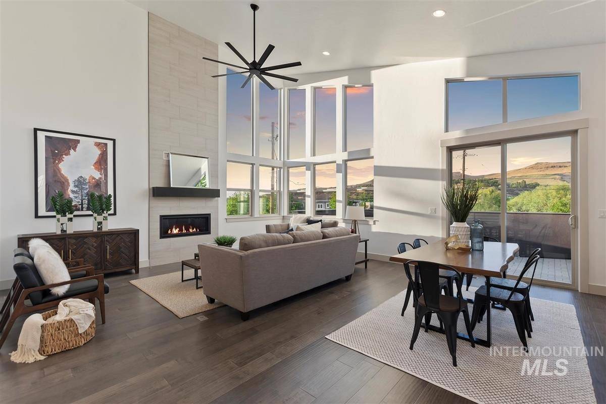Boise, ID 83706,2251 E Boise Ave