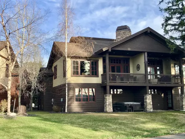 1379 Greystone Drive, Mccall, ID 83638