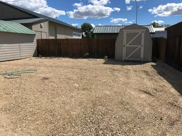 Caldwell, ID 83605,120 E Ithaca Street