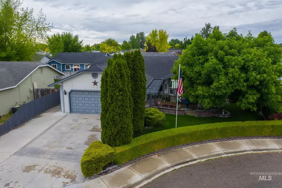2812 Fox Place, Nampa, ID 83687