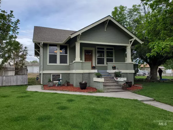 67 W Garfield, Glenns Ferry, ID 83623
