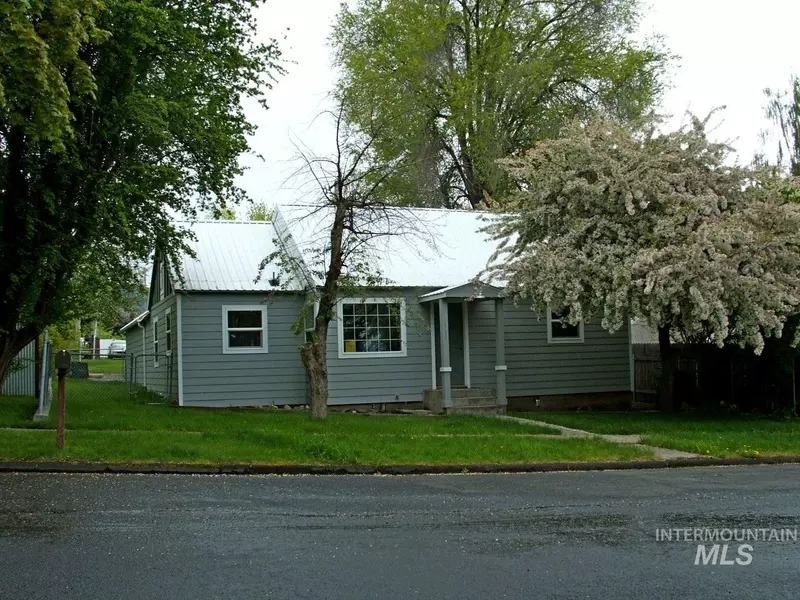 116 E South 2nd Street, Grangeville, ID 83530