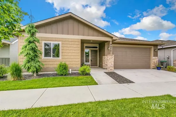 9477 W Woodland Dr, Boise, ID 83704