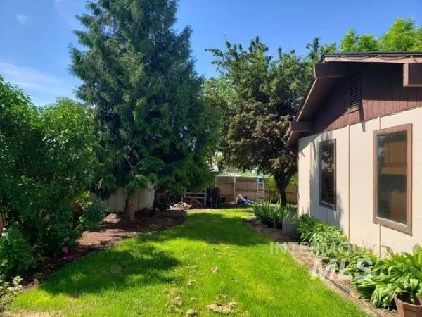 Weiser, ID 83672-0000,1750 W 9th