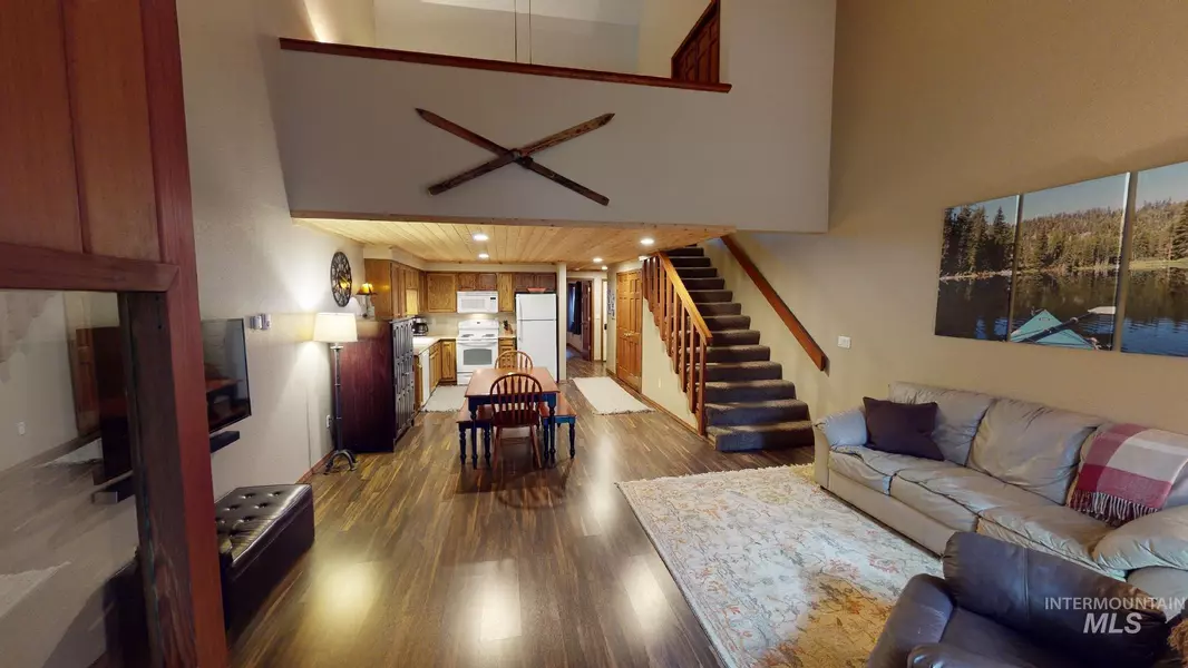 1630 Davis, Mccall, ID 83638