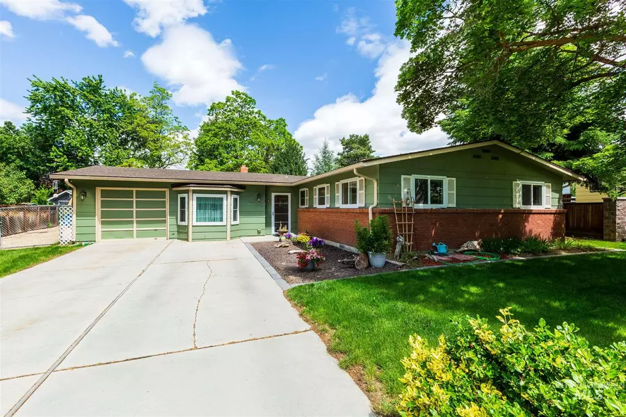 8350 W Weymouth, Boise, ID 83704