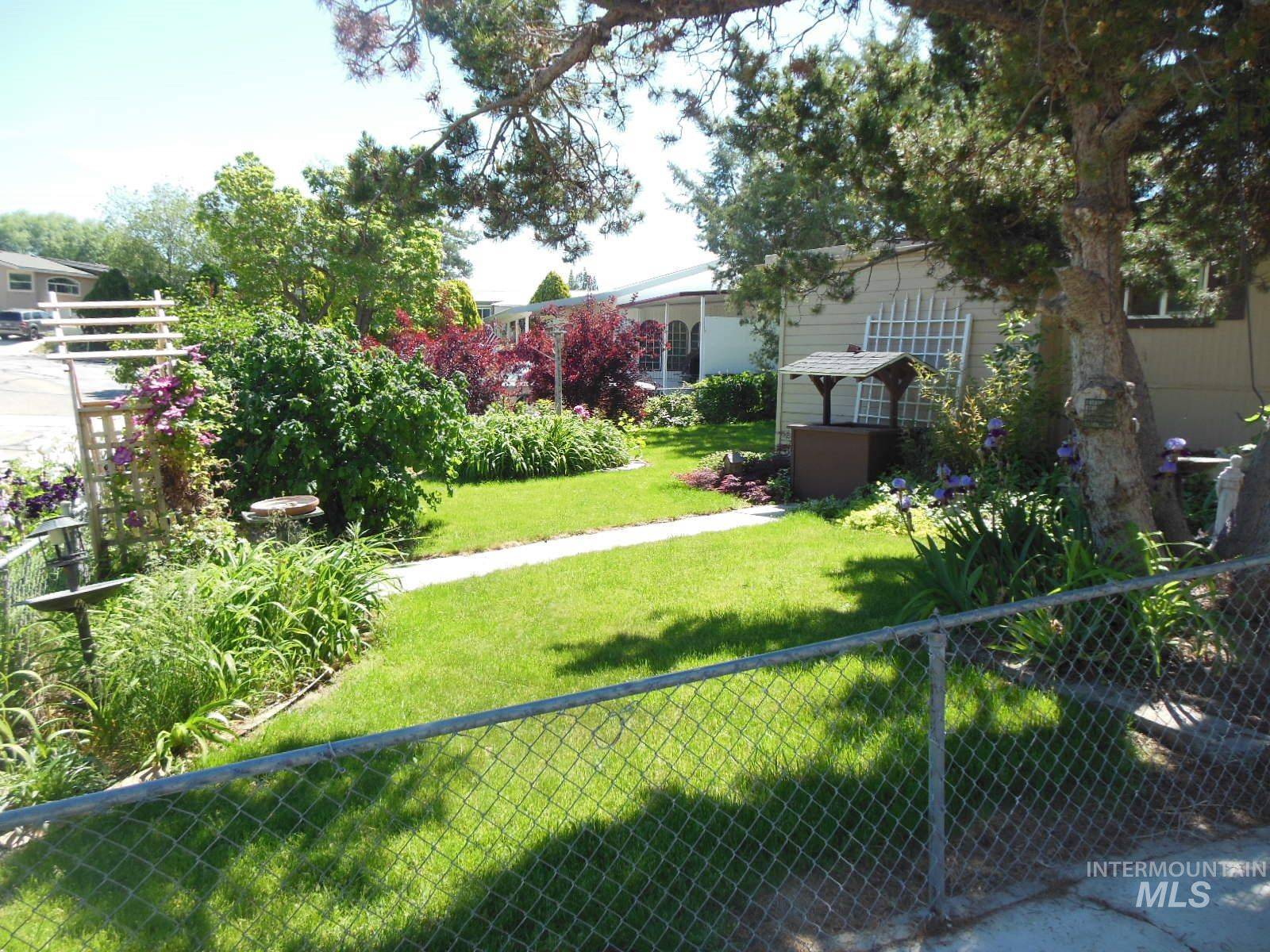 Meridian, ID 83642-6938,3898 S Springfield