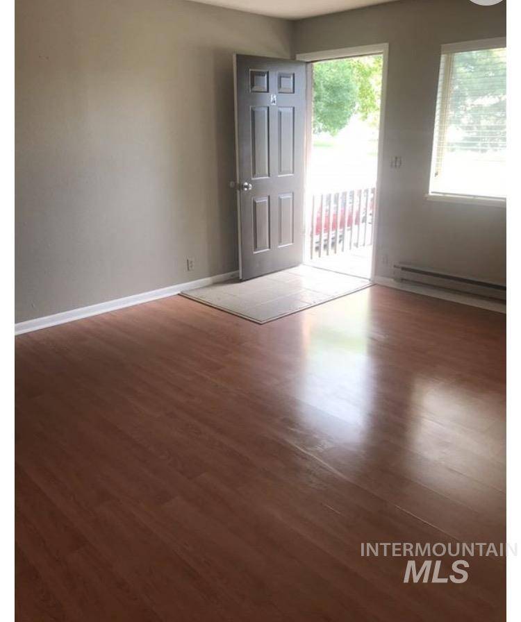 Pocatello, ID 83201,61 Palomino Street