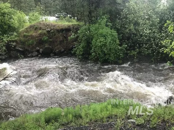 New Meadows, ID 83654,5255 Hwy 95