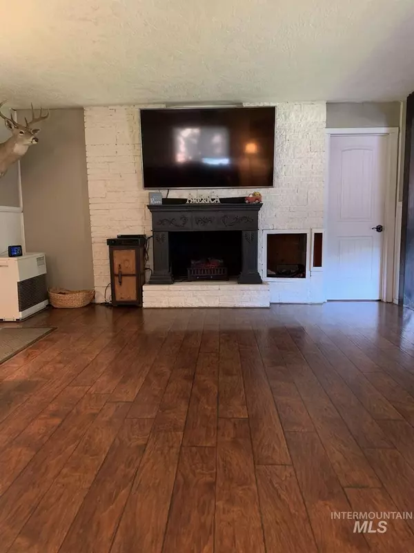 Stites, ID 83552,136 Shira Rd