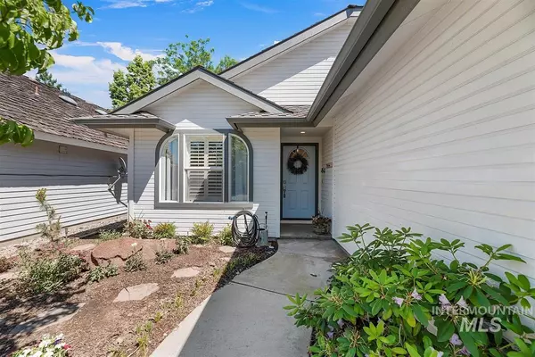 Garden City, ID 83714,4828 N Lakes Edge Pl