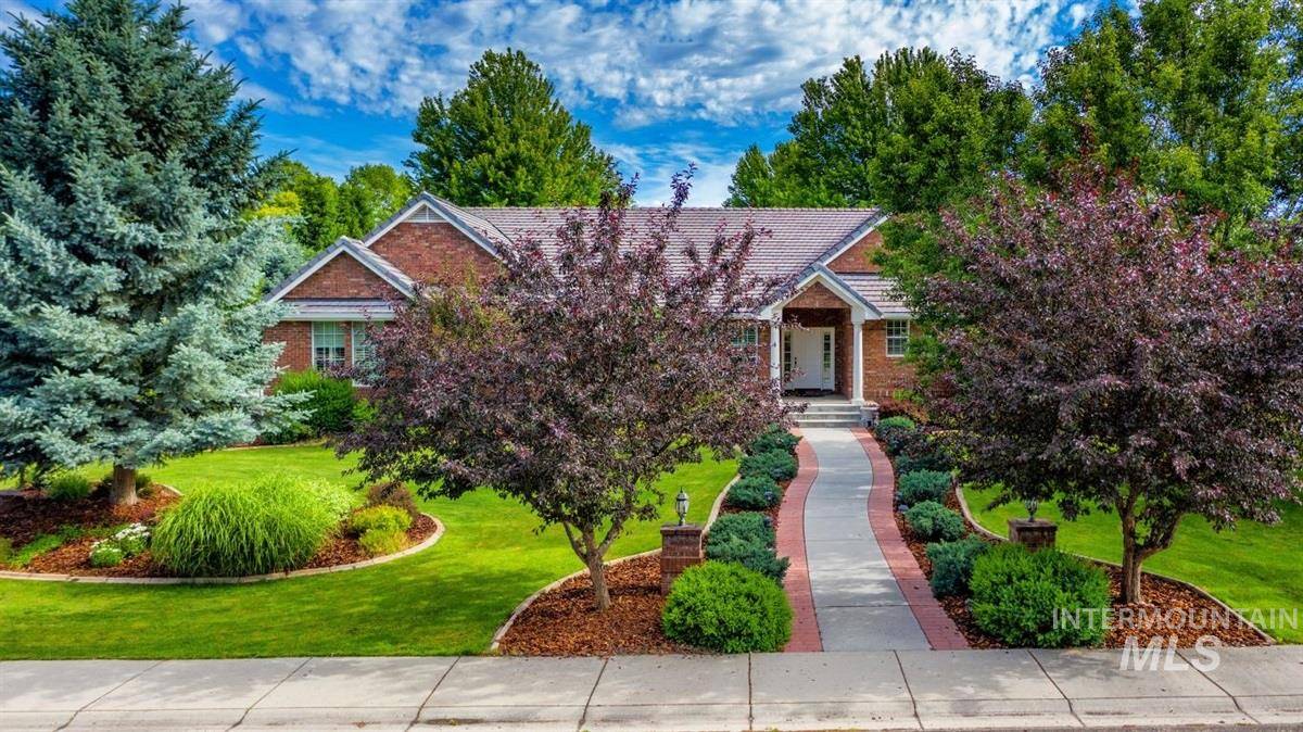 1806 W Sugar Crest Dr, Eagle, ID 83616