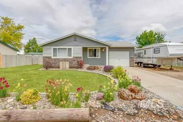 717 Marion Drive, Homedale, ID 83628