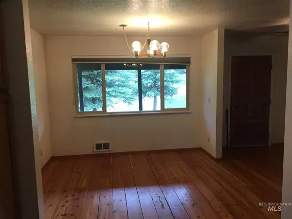 Mccall, ID 83638,600 Syringa Dr