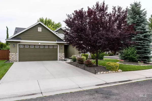 744 S Truss Ave, Meridian, ID 83636