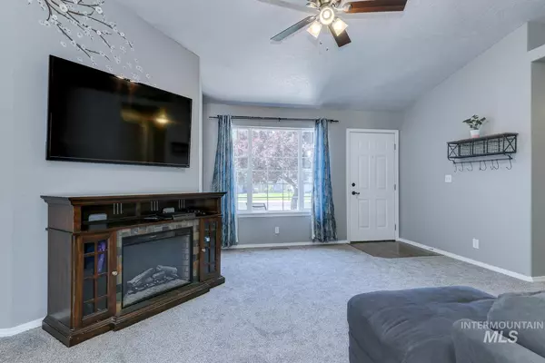 Meridian, ID 83642,1474 E Sothesby St